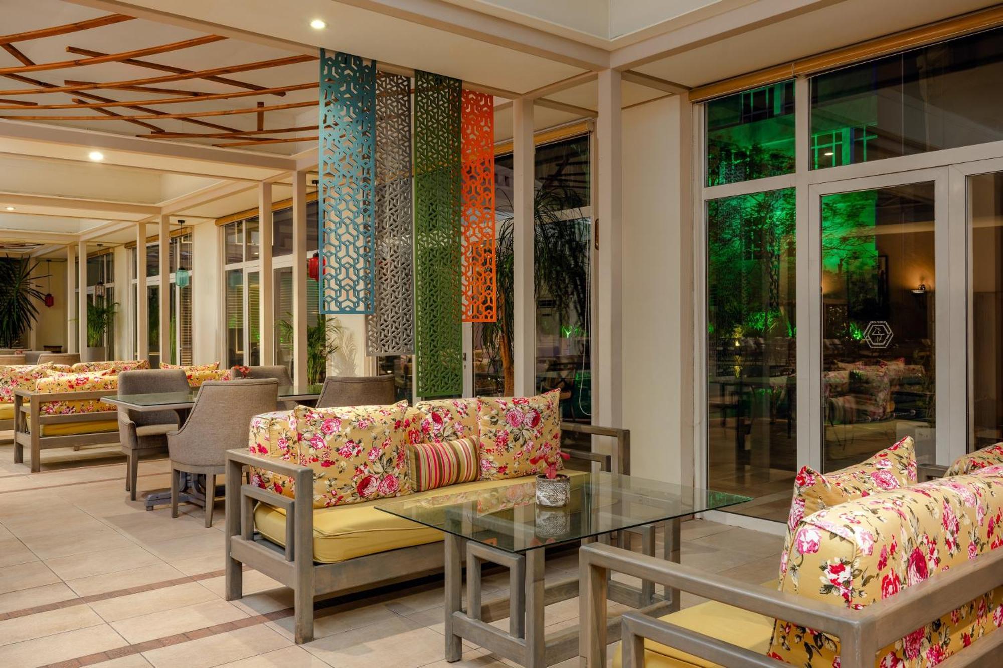 Carlton Al Moaibed Hotel Dammam Exteriér fotografie The lobby