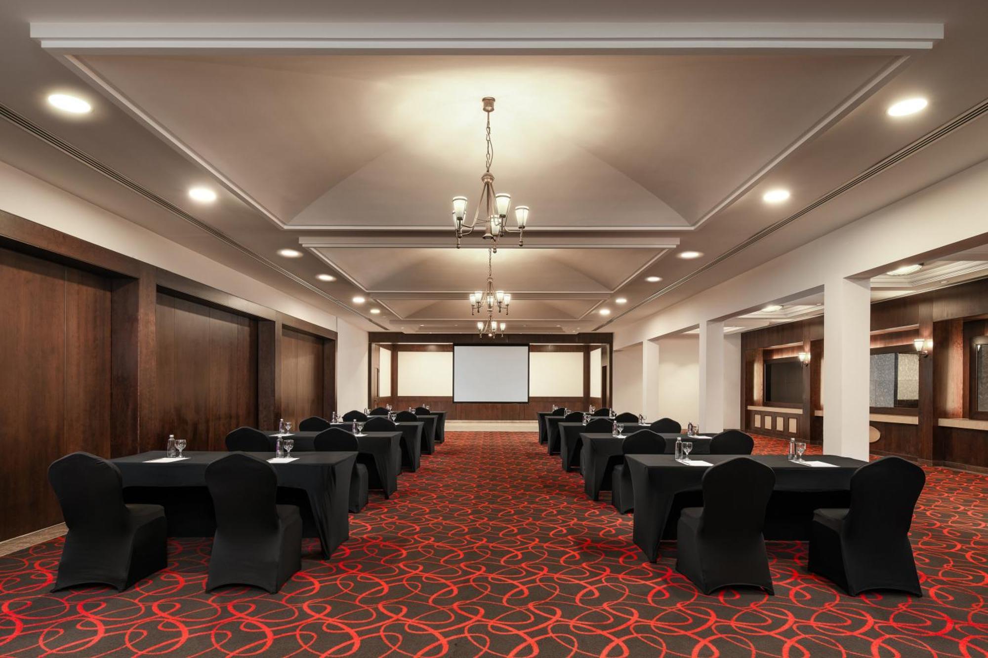 Carlton Al Moaibed Hotel Dammam Exteriér fotografie The Imperial, New Delhi
